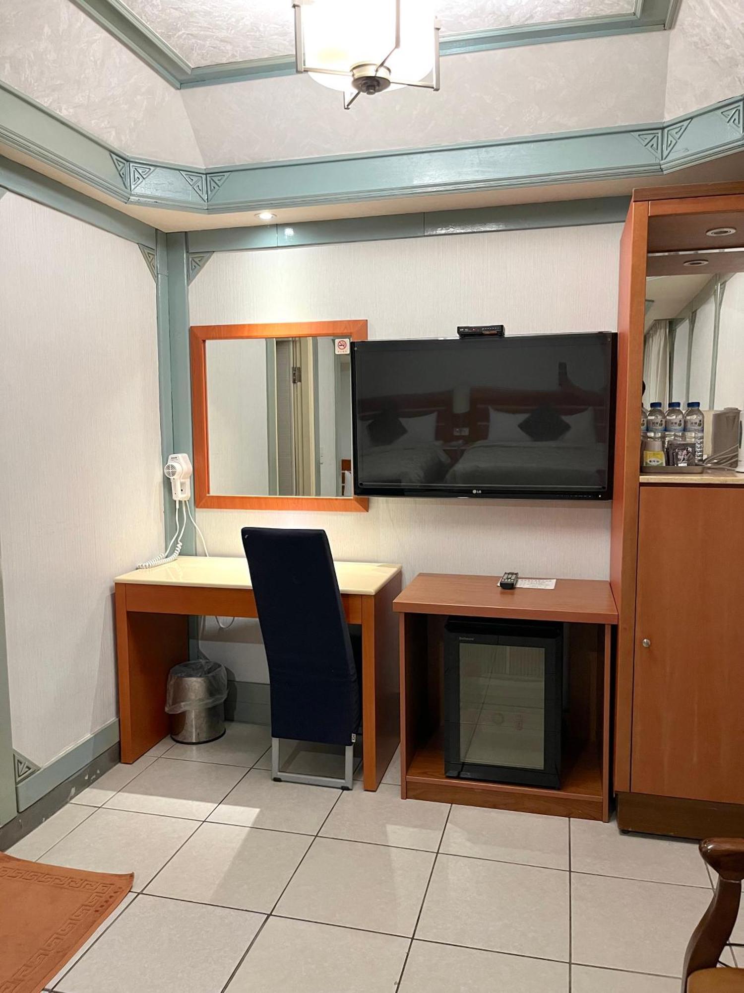 Hua Guo Hotel Keelung Room photo