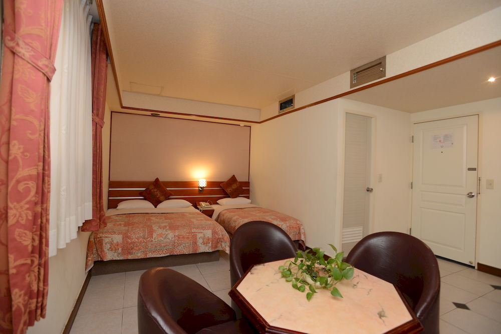 Hua Guo Hotel Keelung Exterior photo